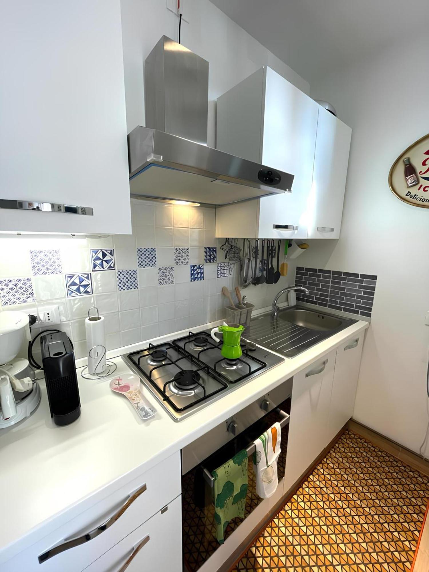 Apartment By The Martesana River Милано Екстериор снимка